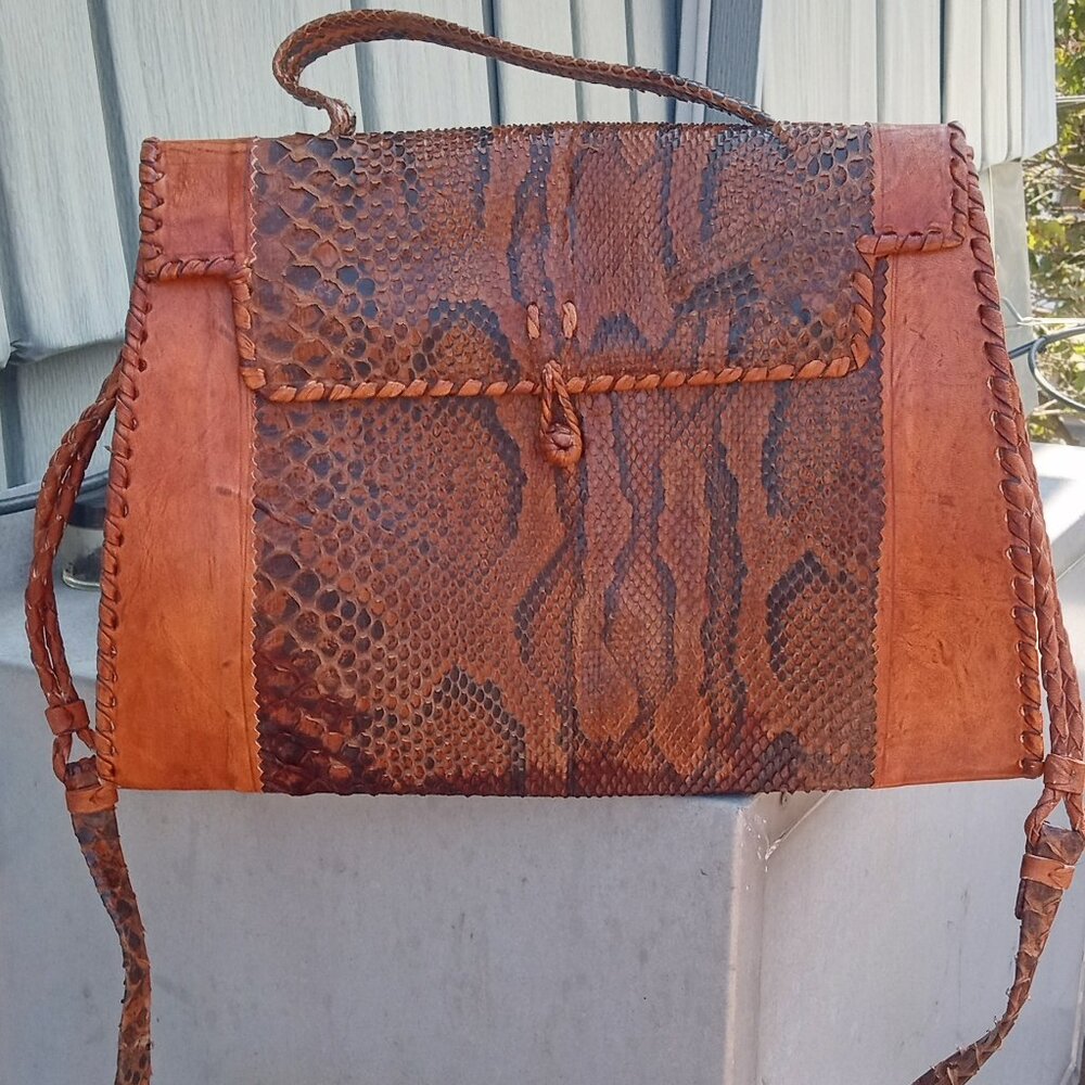 Vintage Snake Skin Purse 👜